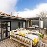 Vila Demeure En Pierre Avec Piscine Vertheuil-en-Médoc
