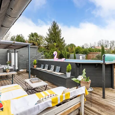 Demeure En Pierre Avec Piscine *