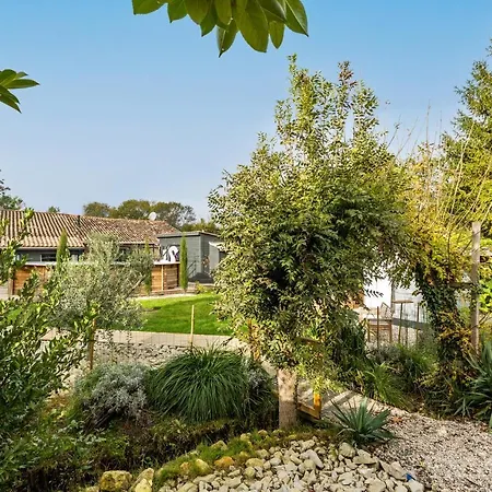 Villa Demeure En Pierre Avec Piscine Vertheuil-en-Medoc
